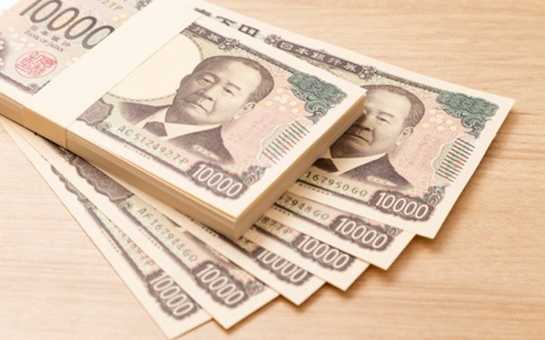 100万円