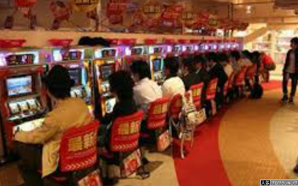 パチンコの規制きたし時代はスロだな