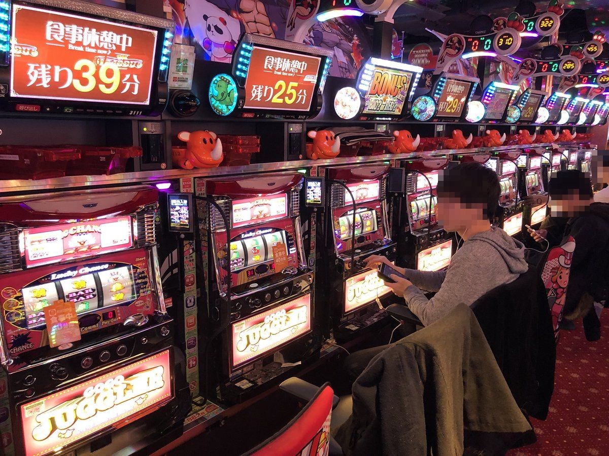 画像あり マナーが悪いキッズによる 全判別 の様子が開示される エスパス日拓西武新宿駅前が被害に パチンコ パチスロ Com