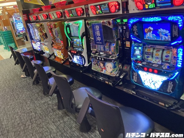 【悲報】パチスロ台の特許「AT100ゲーム継続したら上乗せが無いの完全冷遇状態に移行させたろｗ」