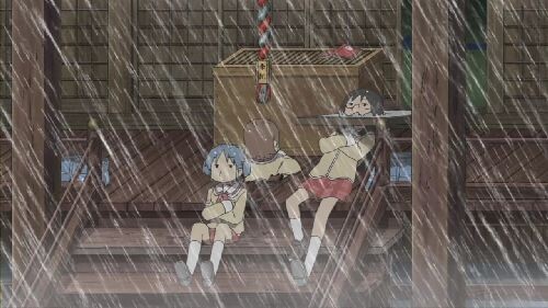 【画像あり】冠水したパチ屋でスロットを打つ人たちｗｗｗｗｗ