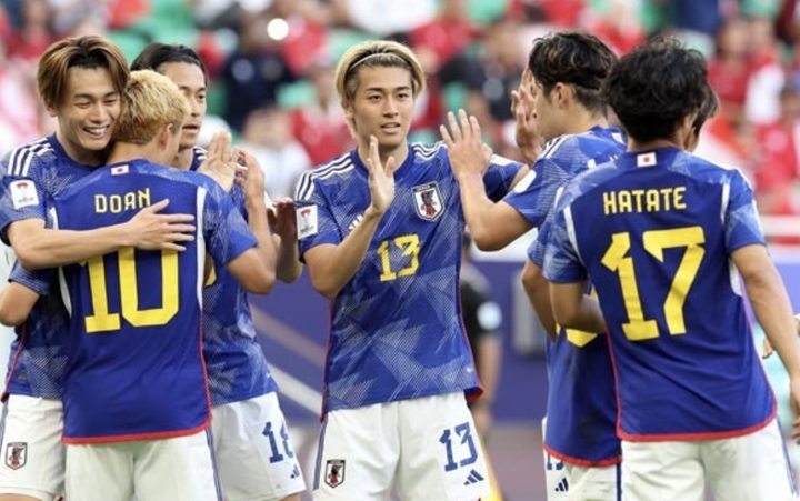【悲報】サッカー日本代表の試合、アメリカでは普通に無料で見れていたのに日本ではDAZN独占…