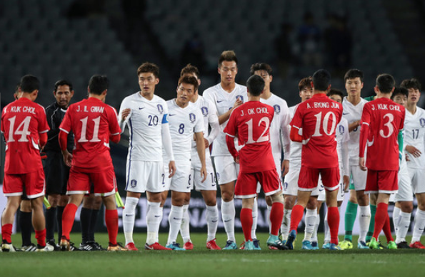 サッカー