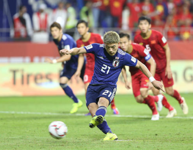 サッカー