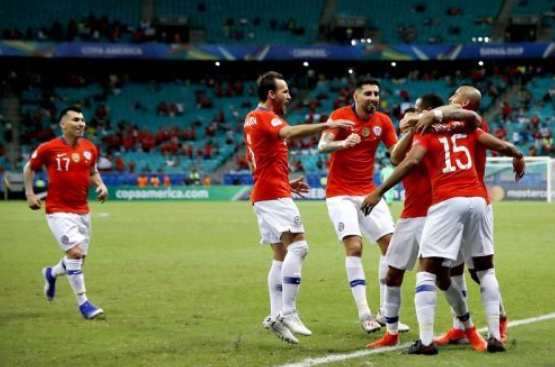 サッカー