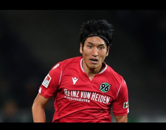 サッカー
