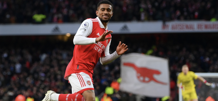 アーセナルさん、逝かない！ 0-2からの大逆転www  なお、冨安健洋は前半で交代…