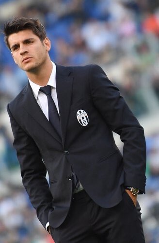画像 イタリア王者ユベントスさん 前線のイケメン化が止まらないwww サッカーまとめアンテナ サッカーラボアンテナ 画像 イタリア王者ユベントスさん 前線のイケメン化が止まらないwww サッカーまとめアンテナ サッカーラボアンテナ