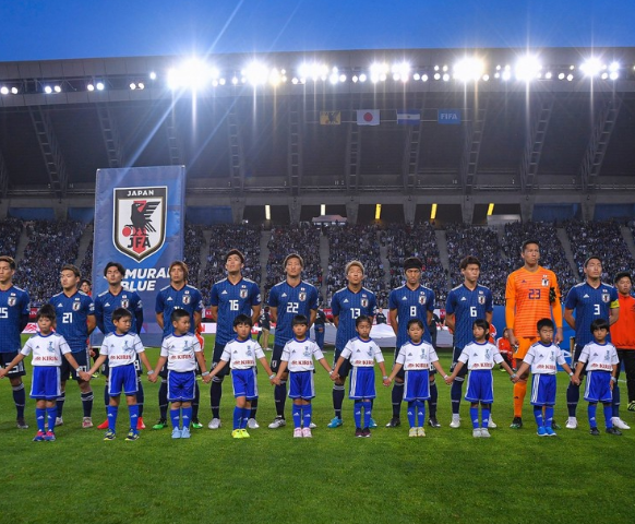 サッカー