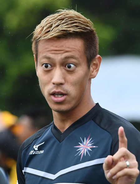 サッカー