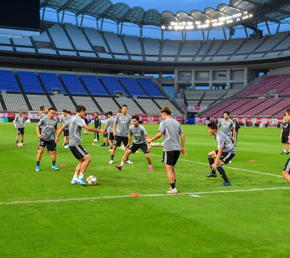 サッカー