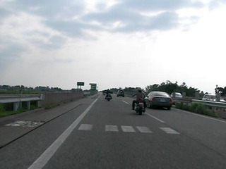 ハーレーと高速道路