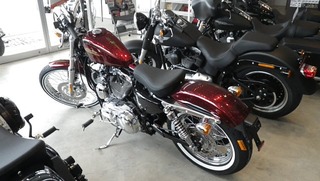 スポーツスターXL1200V72