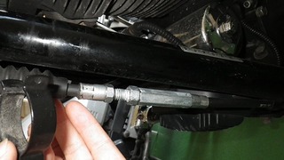 ハーレーダビッドソンのクラッチケーブル調整方法