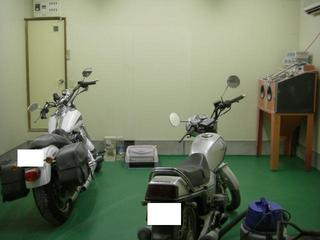 �ϡ��졼���ӥåɥ���ȿ������졼��