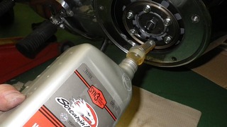 ハーレーダビッドソンのプライマリーオイル注入