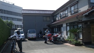 ハーレーと旅館