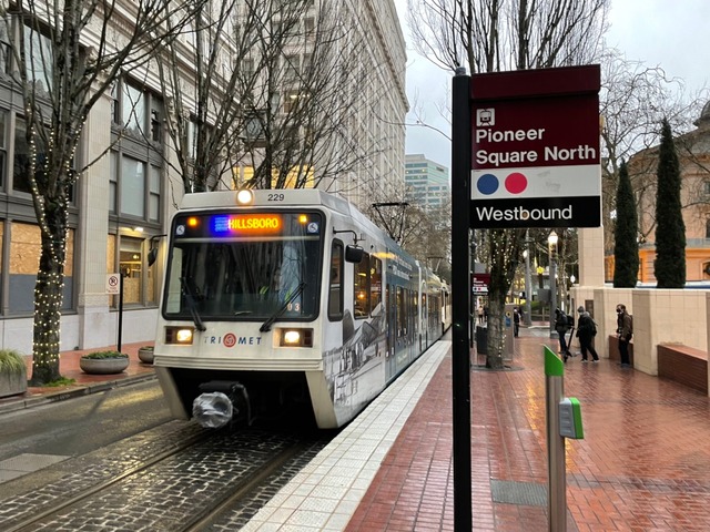 line_1539403434762890