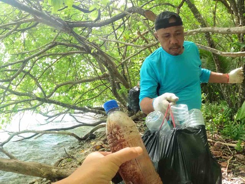 BE7BC3AB-8075-4095-B3FE-1C3A3639FD04