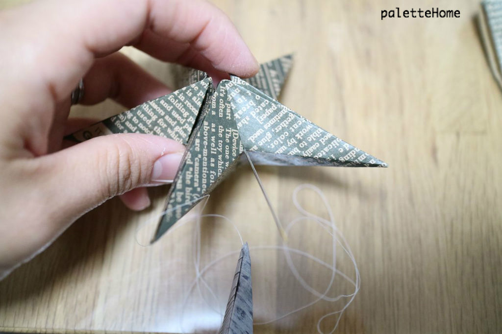 折り紙で作った立体的な星の飾り 星の折り方 Palette Home