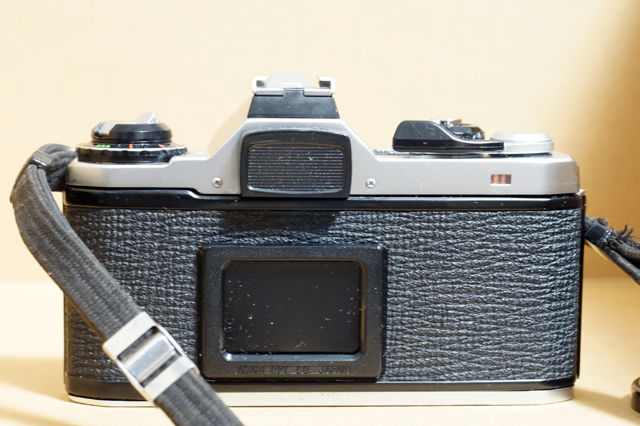フィルムカメラ】Pentax ME 1976年12月 : ヘンリー3世の
