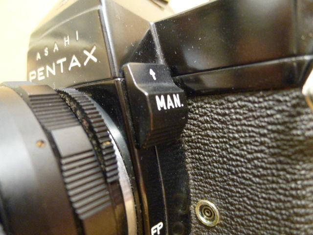 フィルムカメラ】Pentax Electro Spotmatic : ヘンリー3世のシガリロ