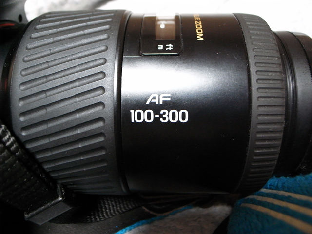 MINOLTAミノルタ　 AF100-300m　オールドレンズ