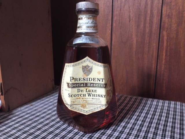 オールドパー　プレジデント President Special Reserve De Luxe : ヘンリー3世のシガリロ