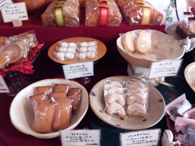 葉山 フリューリングのフィナンシェ パンとごはんのメモ