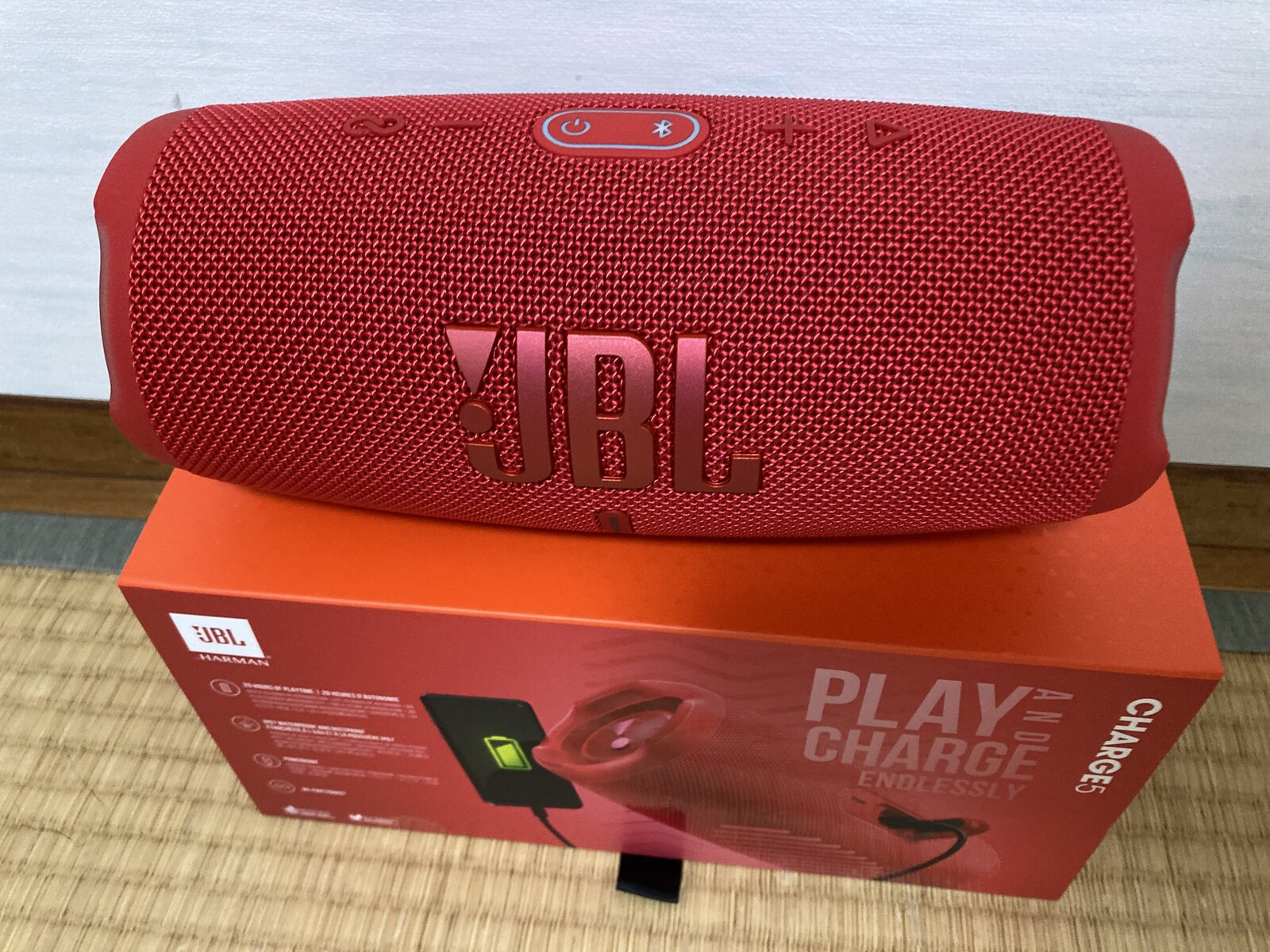 JBL Charge5 箱に傷あり JBL CHARGE5 を買いました🔊 : ぶろぐぱなぱな（verⅡ）