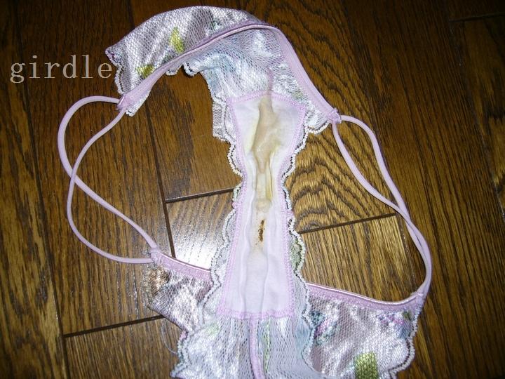 ウンスジTバック Tバックにうんこを付けないために: WHAT'S Tバック？