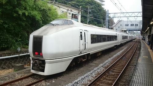 JR東日本 651系電車 逗子駅