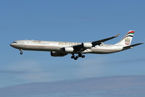 A6-EHE A340-600 ETD RJAA
