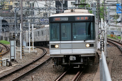 東京メトロ 03系 日比谷線 中目黒駅