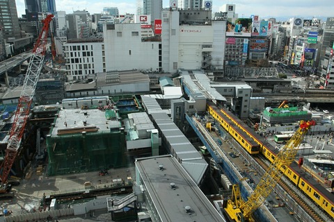 東京メトロ 1000系 銀座線 渋谷駅 渋谷ヒカリエ スカイロビー