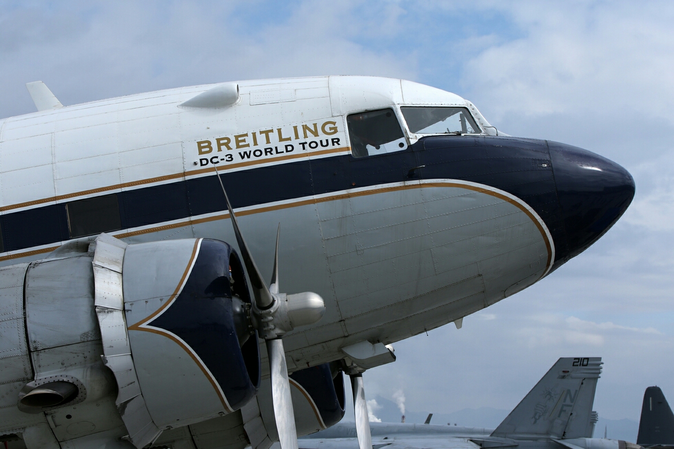 地上展示 ブライトリング ダグラスｄｃ ３ ｈｂ ｉｒｊ ５月５日 岩国基地フレンドシップ デー２０１７ ぱんこの撮影日記 本館