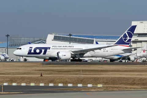 SP-LRC B787-8 LOT RJAA