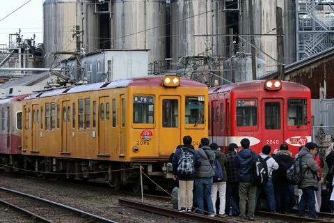 銚子電鉄 デハ1001とデハ1002最後の共演 仲ノ町車庫