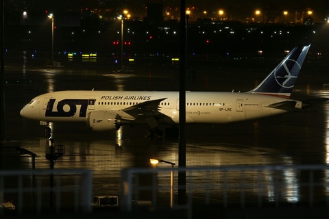 SP-LRE B787-8 LOT RJTT V.I.P.Flight