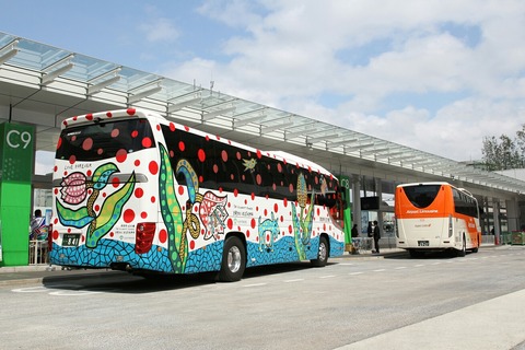 バスタ新宿 オープンプレイベント 全国の高速バス展示会