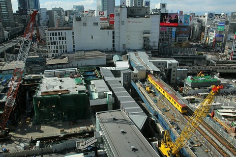 東京メトロ 1000系 銀座線 特別仕様車両 渋谷駅 渋谷ヒカリエ