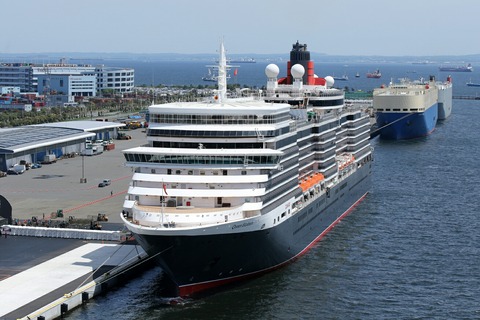 クイーン・エリザベス MS Queen Elizabeth 大黒埠頭 スカイウォーク