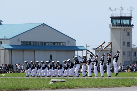 防衛大学校儀仗隊 ドリル 木更津航空祭 陸上自衛隊 木更津駐屯地