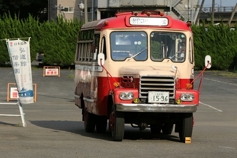 ボンネットバス いすゞ TSD40型 ぎんれい号 水戸市 偕楽園