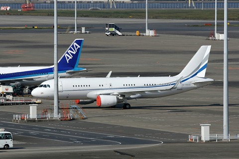 M-YBUS A320-200 RJTT V.I.P.Flight カザフスタン大統領 随行機