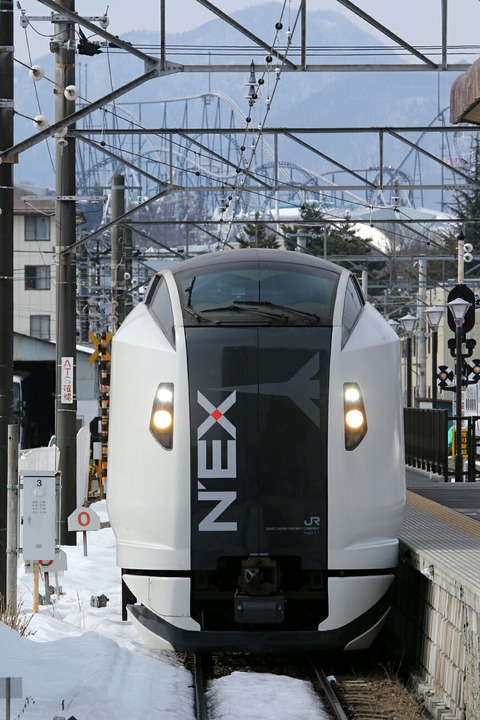 E259系 NEX 富士急行 富士山駅