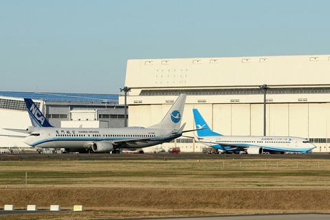 B-5385 B-5386 B737-800 CXA Two-Shot RJAA