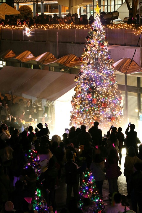 クリスマスフェスティバル2016 クリスマスツリー点灯式 成田空港