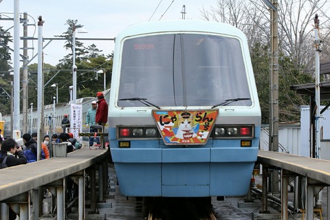 伊豆急行 2100系 にゃらん号 伊豆急でんしゃまつり 伊豆高原駅