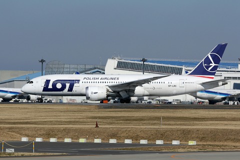 SP-LRC B787-8 LOT RJAA